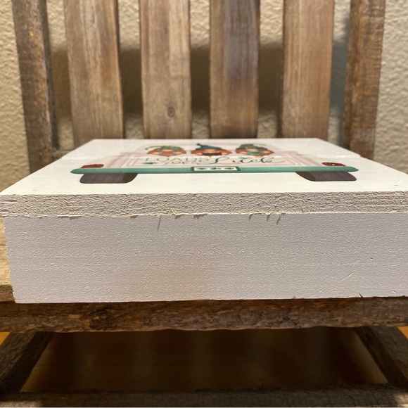 St. Patricks Day Gnome Sign, Loads Of Luck, St. Paddy’s Day Gnome Sign, Gnomes - Picture 11 of 12